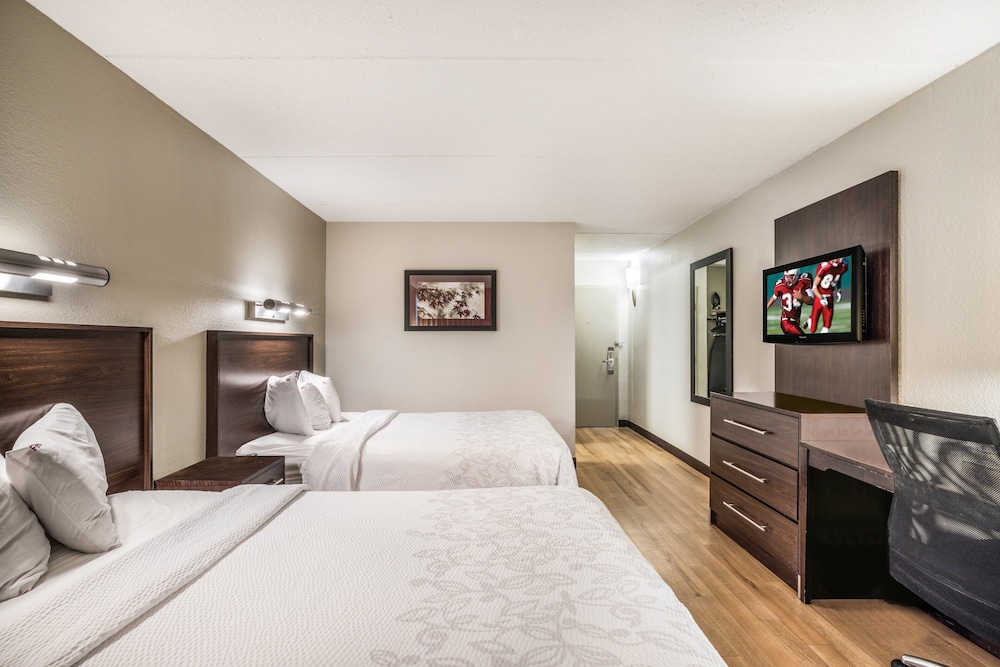 Red Roof Inn PLUS Boston Woburn Burlington - photo 15