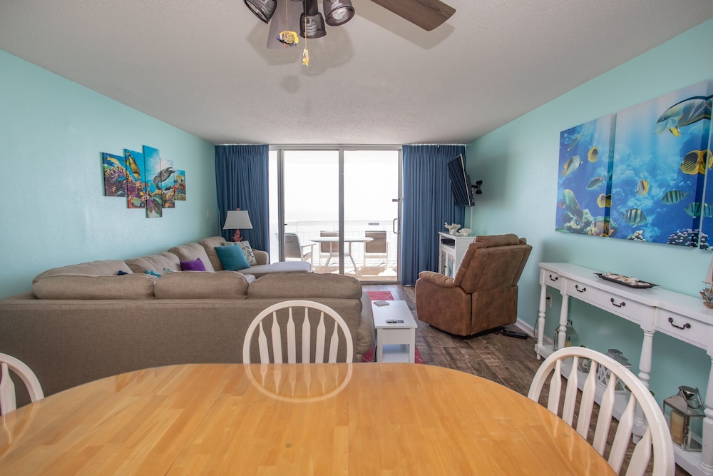 0712 Waters Edge Resort 3 Bedroom Condo by RedAwning - photo 53