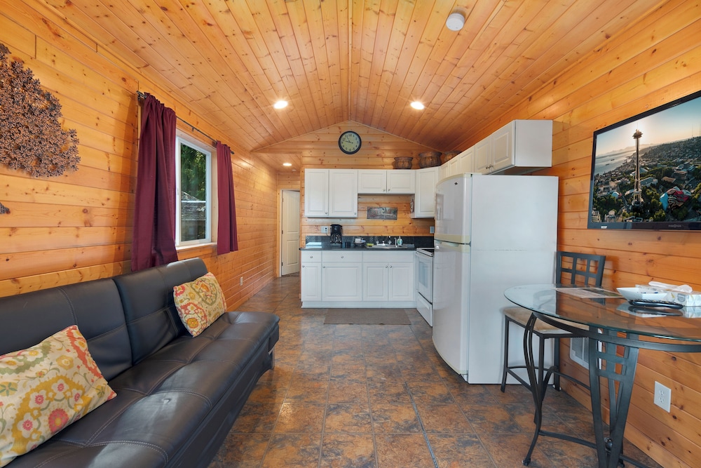 Robinhood Village Resort - photo 42