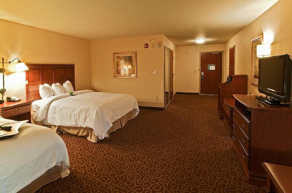 Hampton Inn Rawlins - photo 50