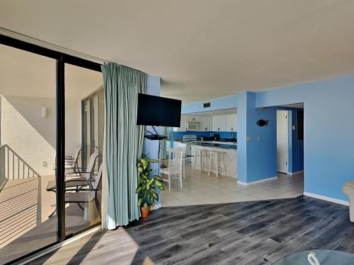 Edgewater Tower III #302 - last minute hotel in Panama City Beach