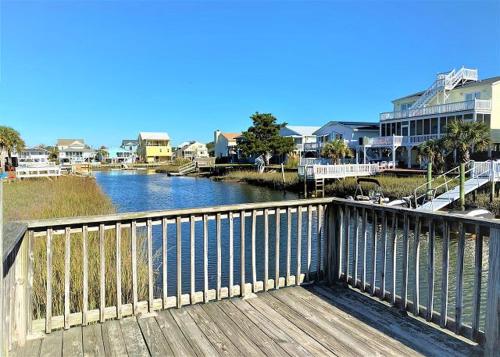Family Session Break Approx 528 Feet to the Beach — 4-Star Luxury Hotel in Myrtle Beach, United States