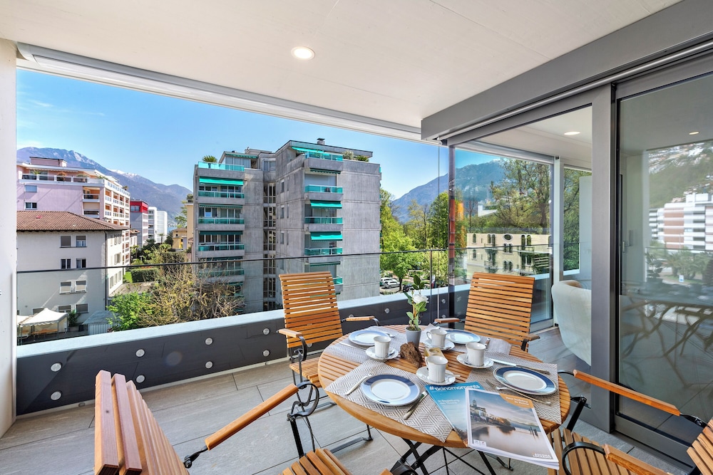 Appartamento Lago e Monti Happy Rentals — 4-Star Luxury Hotel in Locarno, Switzerland