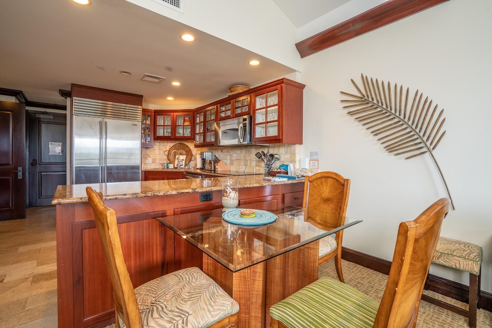 Waipouli Beach Resort E 406 - photo 6