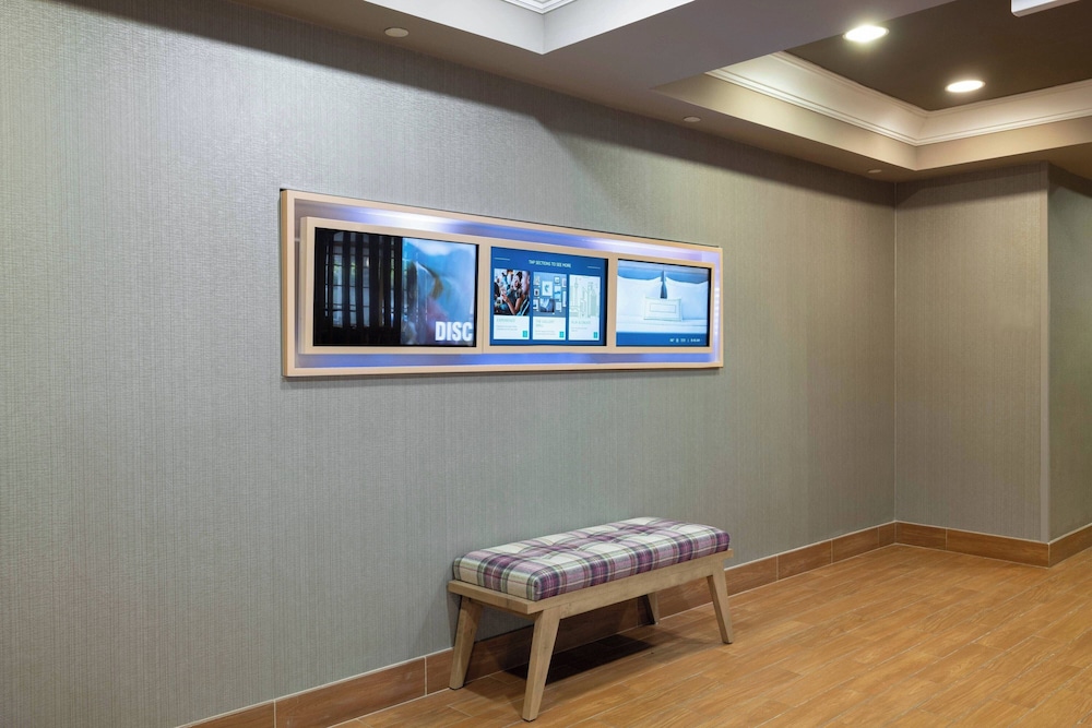 Springhill Suites by Marriott Williamsburg - photo 24