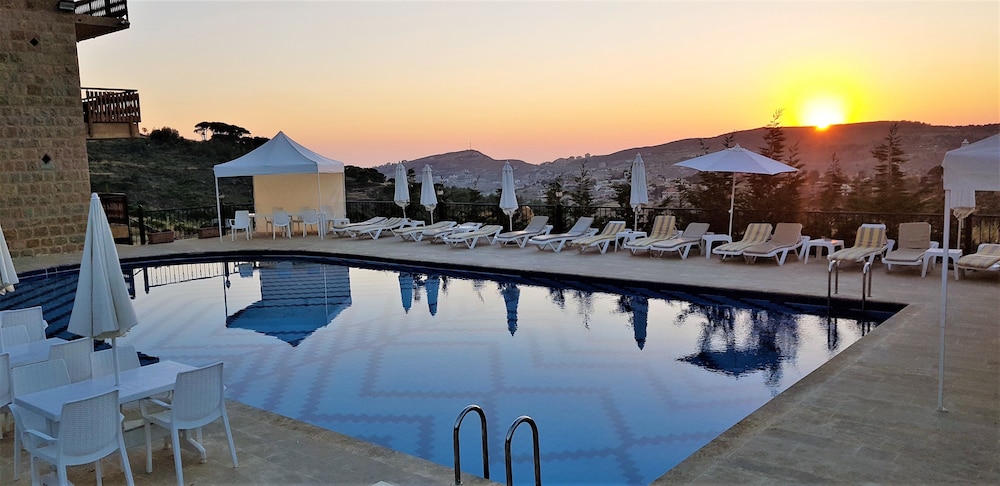 Palais Des Cedres - last minute hotel in Beirut