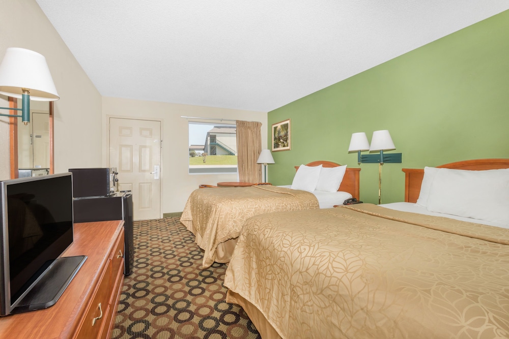 Economy Inn — hotel in Ashburn