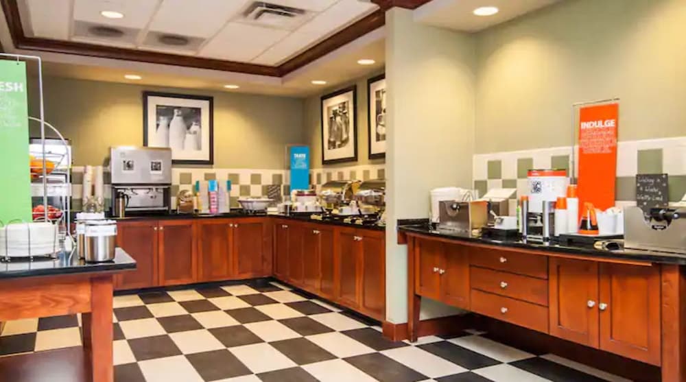 Hampton Inn South Kingstown Newport Area - photo 50