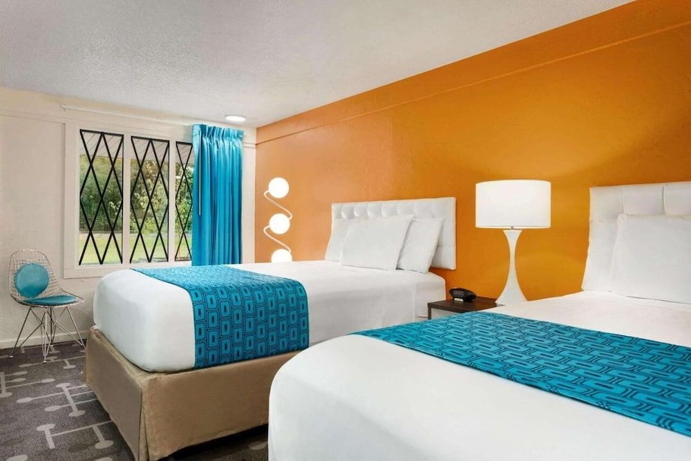 Howard Johnson by Wyndham Dover - photo 19