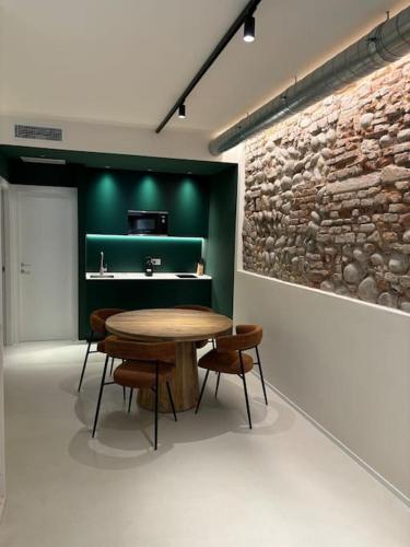 Suite Veronetta — 4-Star Luxury Hotel in Verona, Italy