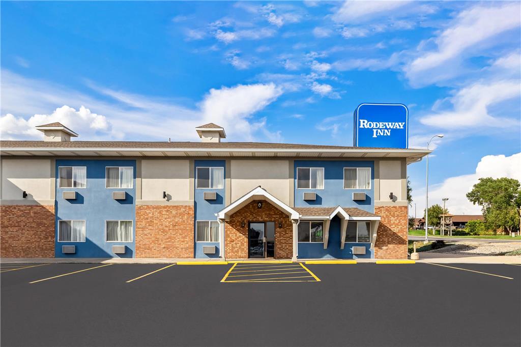 Rodeway Inn Rapid City North - photo 2
