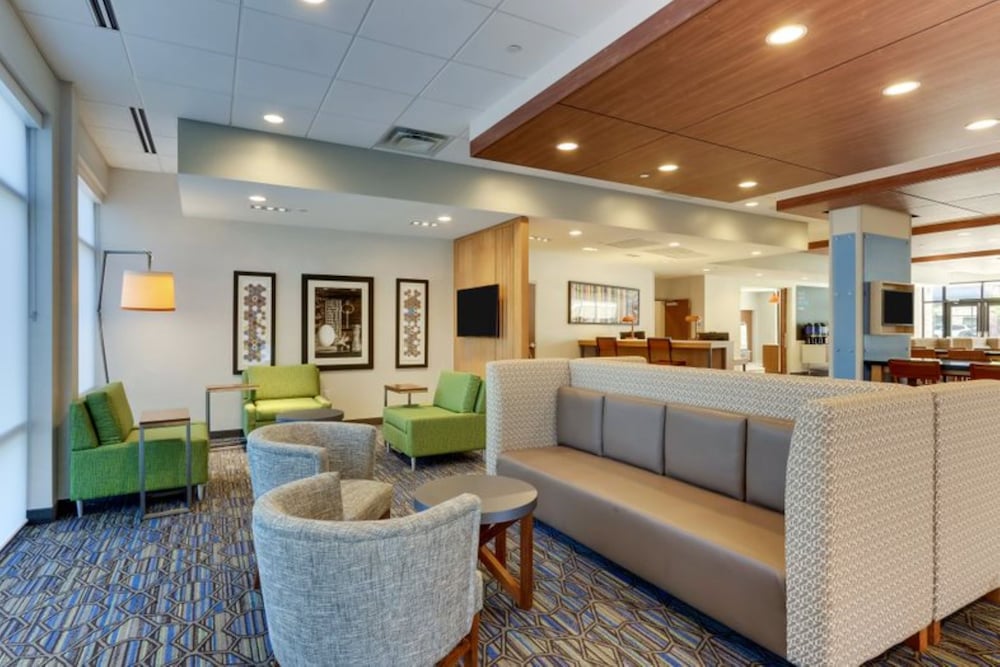 Holiday Inn Express & Suites Winston Salem Sw Clemmons by IHG - photo 78