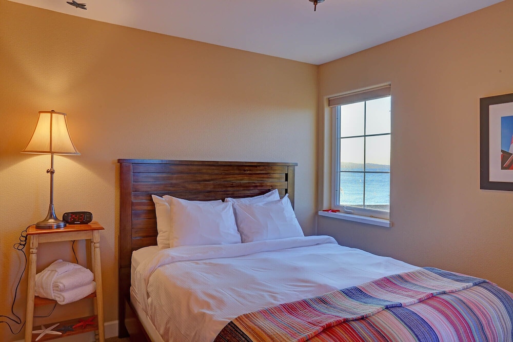 Land's End Resort - photo 59