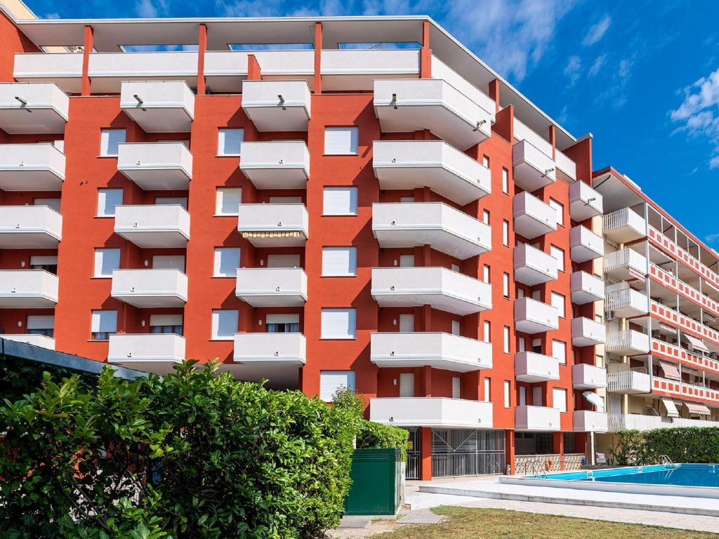 Belvilla by OYO Cutter B12 in Caorle, Italy