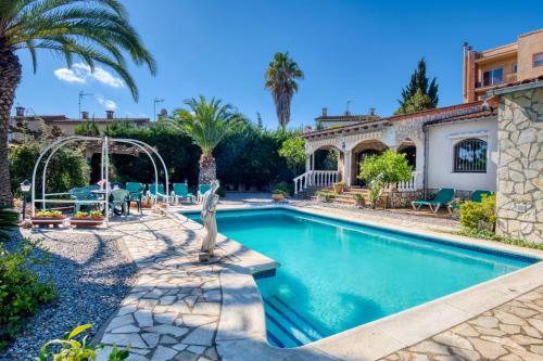 Molinero in L'escala, Spain