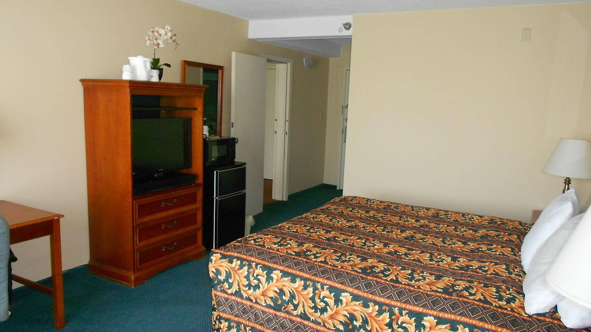Travelodge Peoria Hotel And Conference Center - photo 15