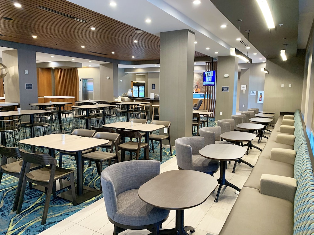 SpringHill Suites by Marriott Cape Canaveral Cocoa Beach - photo 31