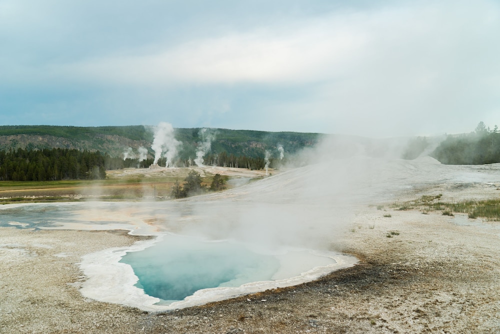 Under Canvas West Yellowstone - photo 44
