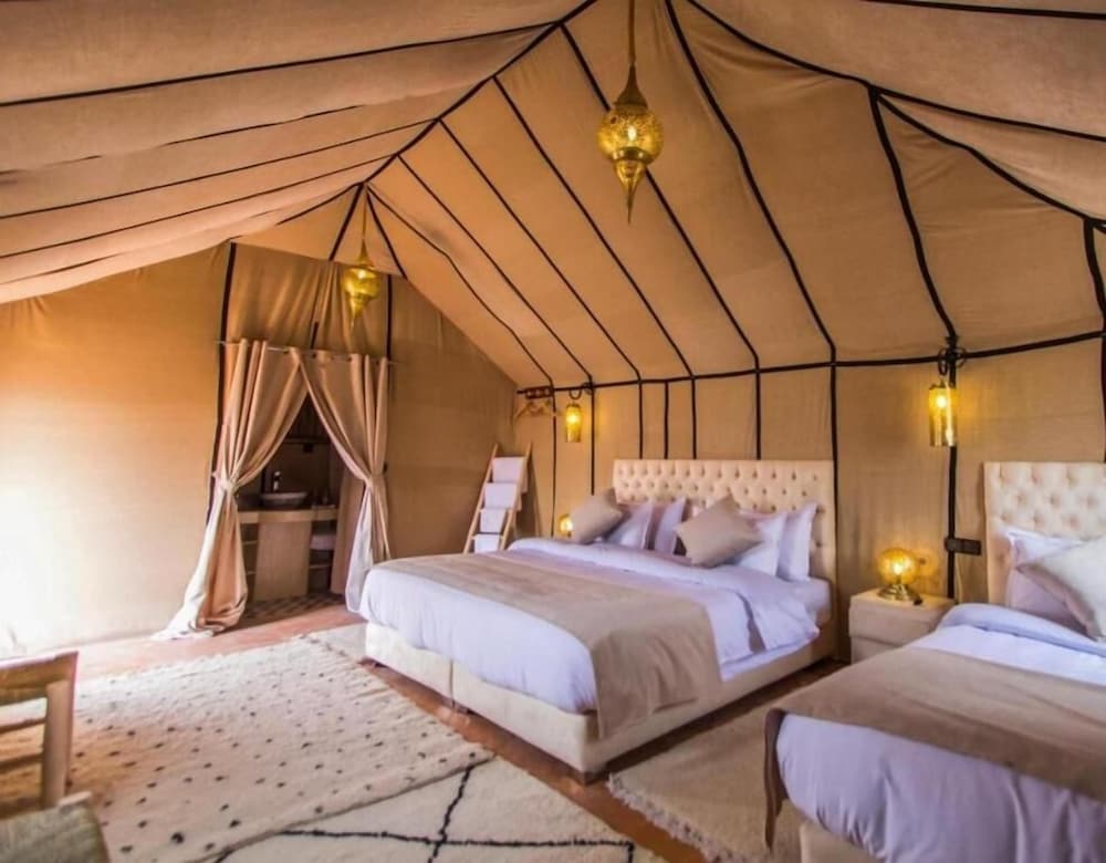 merzouga Majestic camp — 4-Star Luxury Hotel in Recani, Morocco