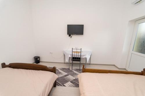 Hotel Emir - last minute hotel in Strehaia