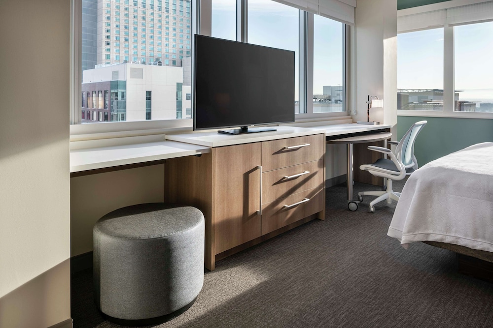 Home2 Suites by Hilton Denver Downtown Convention Center - photo 10
