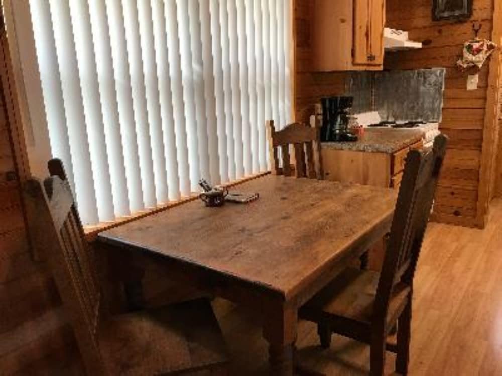 Walnut Canyon Cabins - photo 37