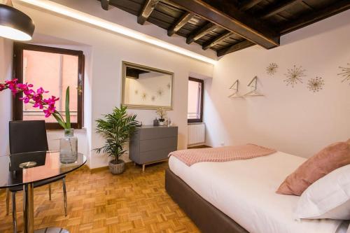 Girolamo's Jacuzzi place — 4-Star Luxury Hotel in Rome, Italy