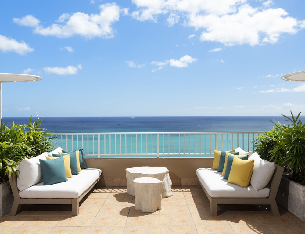 The Twin Fin Hotel - photo 63