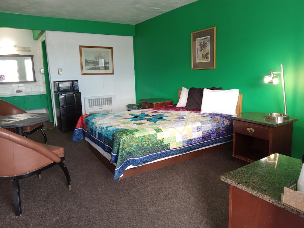 Capri Motel - photo 30