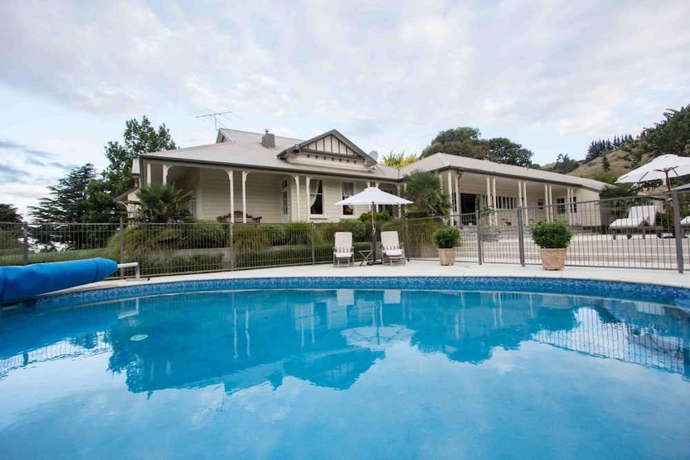The Manse — 5-Star Luxury Hotel in Hastings, New Zealand
