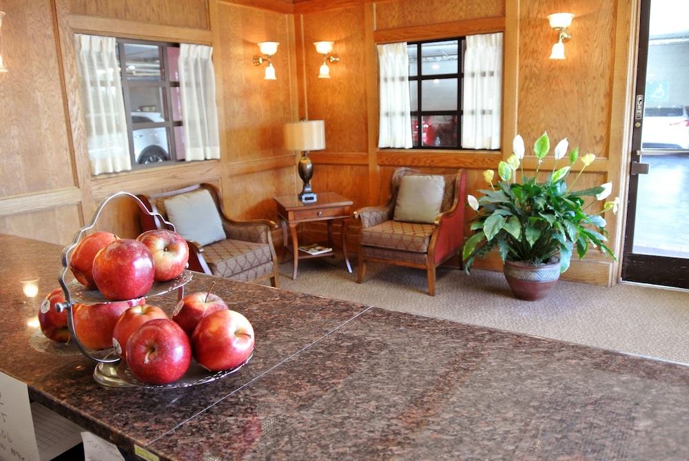 Cow Hollow Suites - photo 7