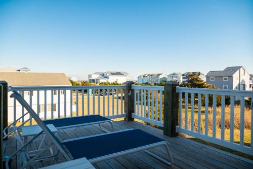 A Pawsitive Attitude by Oak Island Accommodations - photo 19