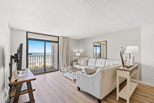 Ocean Towers Beach Club 401 Oceanfront Windy Hill Section — 4-Star Luxury Hotel in Myrtle Beach, United States