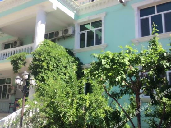 Da Hong Yu Jiu Dian in Burqin, People's Republic of China