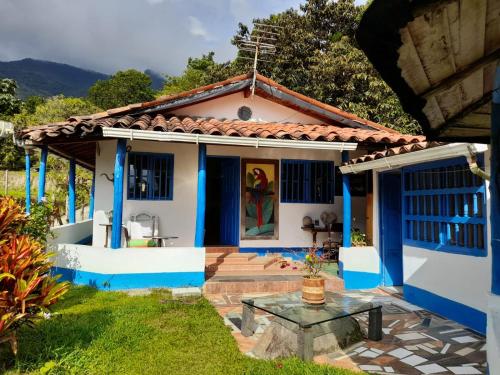 Casa Horizontes — 4-Star Luxury Hotel in San Carlos, Colombia