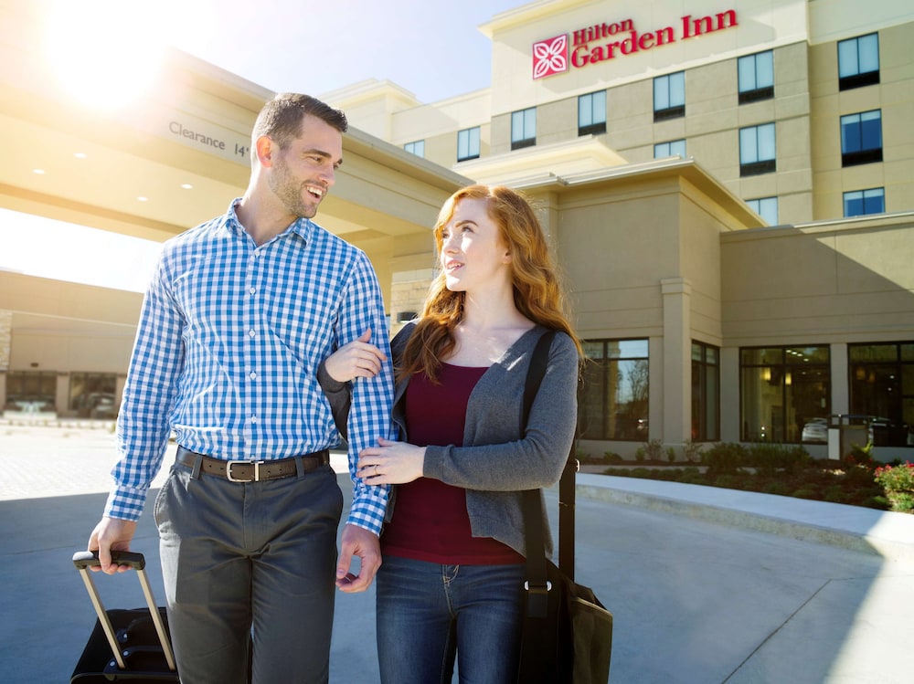 Hilton Garden Inn Longview - photo 75