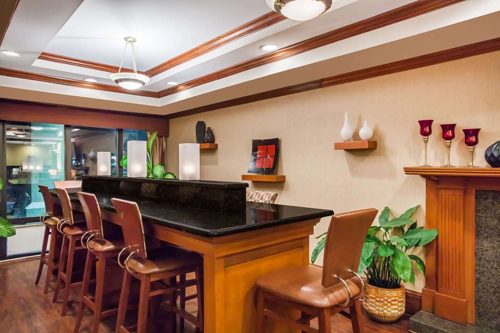 Wingate by Wyndham North Little Rock - photo 2