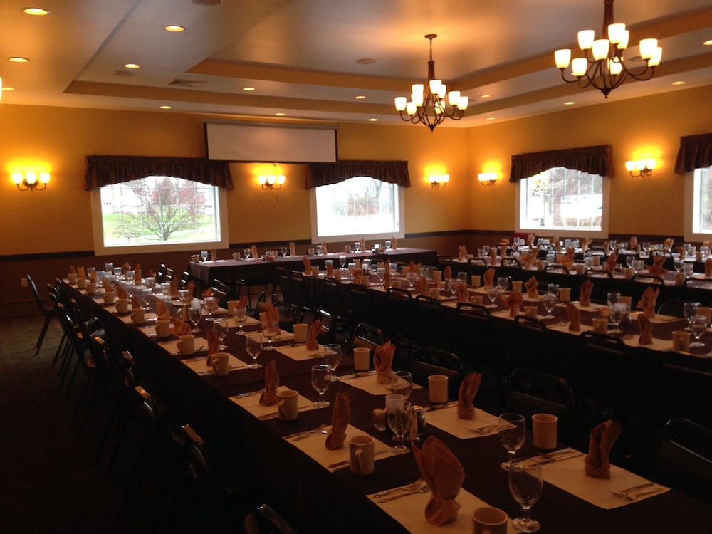 Fred's Inn - photo 40