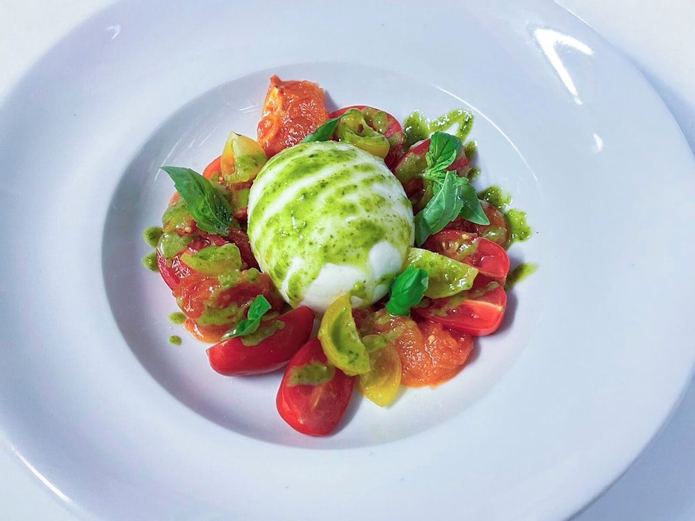 מזון ומשקאות