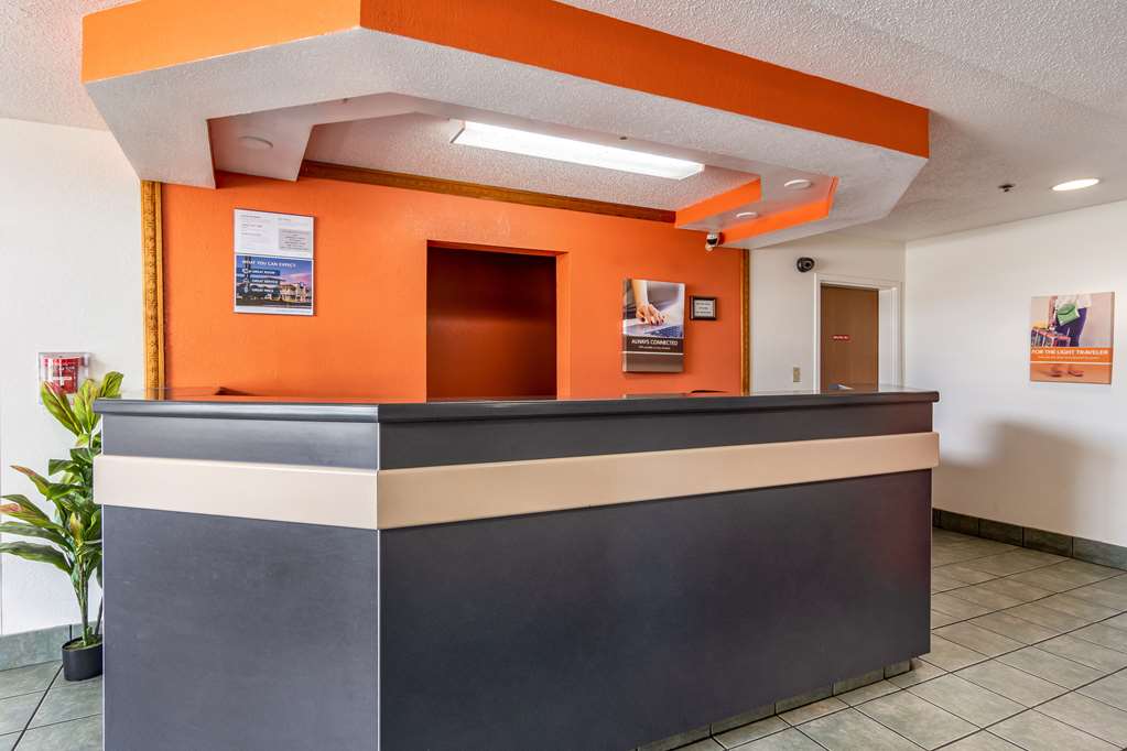 Motel 6 Chattanooga Downtown - photo 26
