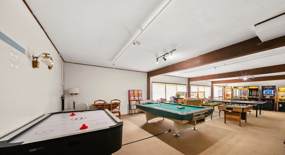 Evergreen Valley Inn - photo 108