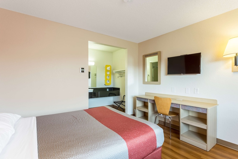 Motel6 Albuquerque NM South Airport - photo 19