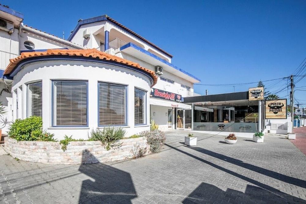 Residencial Lareira do Pinheirinho in Almada, Portugal