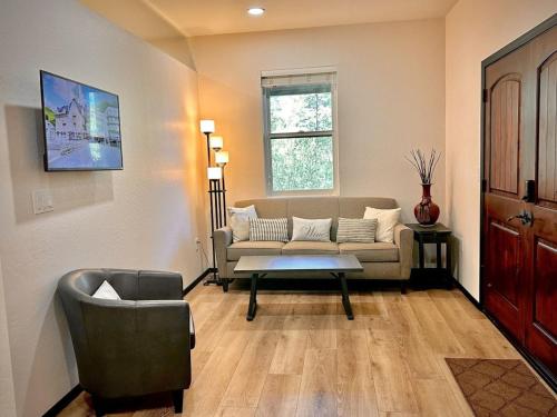 Villa Hermosa Guest Quarters — 4-Star Luxury Hotel in Prescott, United States