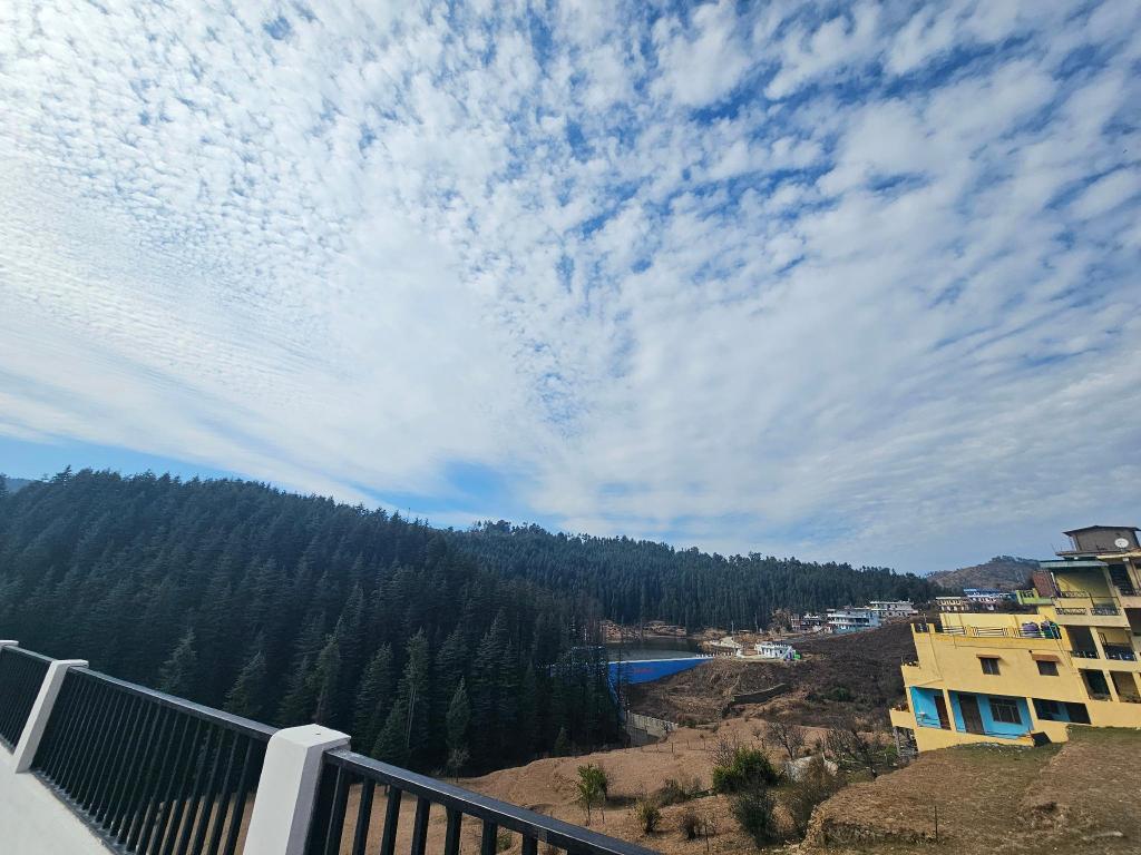 Hotel Inrira — Lohaghat — photo 5