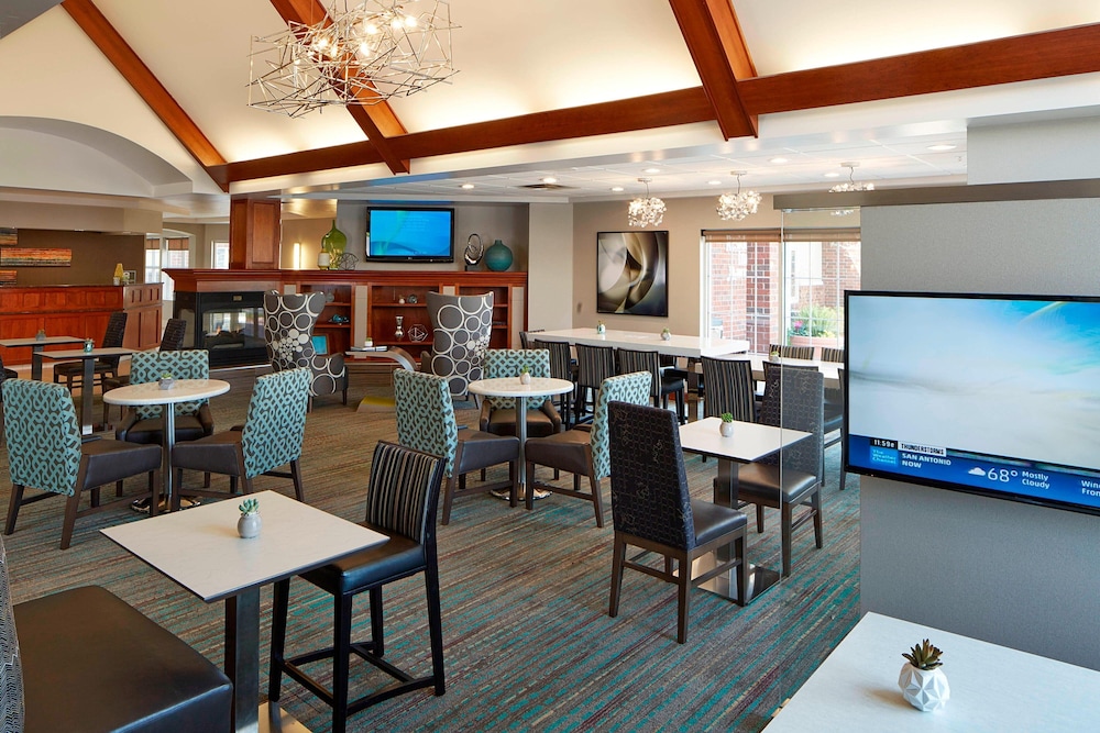 Residence Inn by Marriott Minneapolis St. Paul Roseville - photo 2