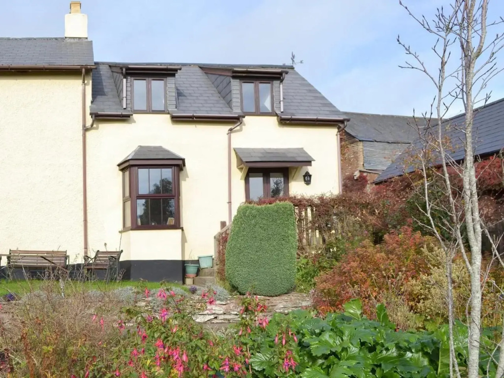 Hideaway - carbon neutral hotel in Wiveliscombe