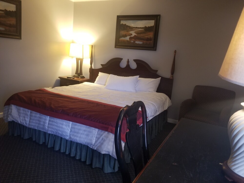 Fiesta City Motel - photo 16