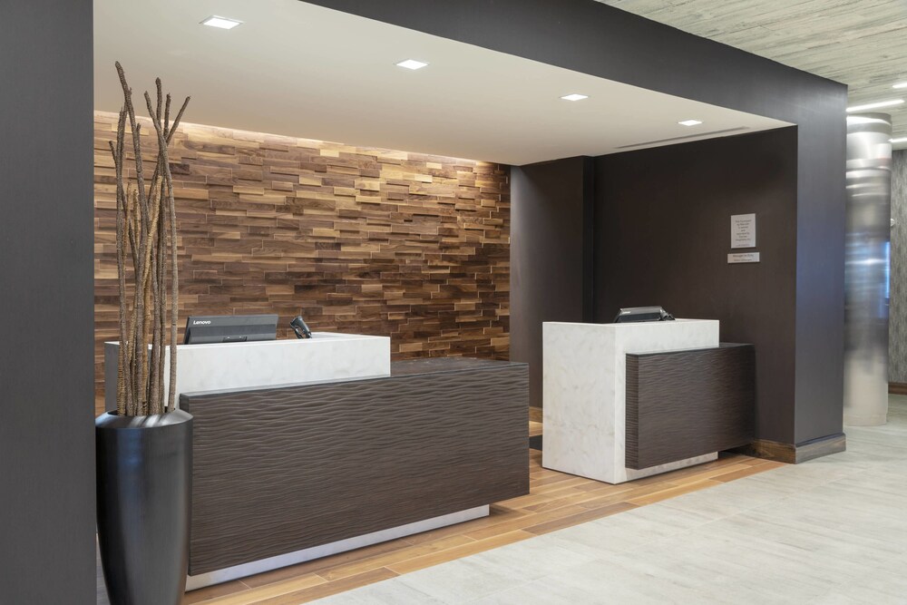 Courtyard by Marriott Cleveland Elyria - photo 20