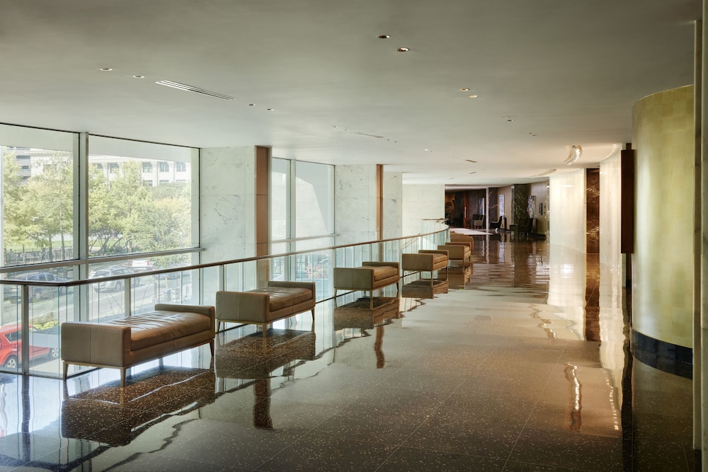The Statler Dallas Curio Collection By Hilton - photo 11